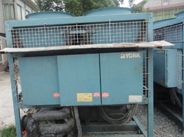 二手制冷機(jī)，二手螺桿制冷機(jī)，二手約克風(fēng)冷、水冷制冷機(jī)組